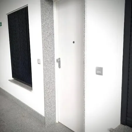Historical Center Flat With Pool, Tennis & Parking Apartament Malaga