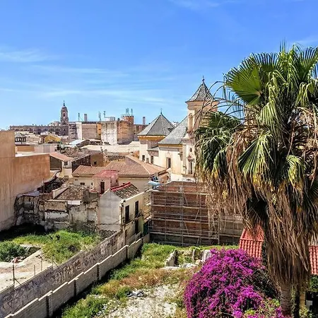 Apartament Historical Center Flat With Pool, Tennis & Parking