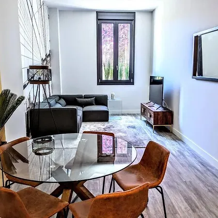 Apartment Historical Center Flat With Pool, Tennis & Parking Malaga